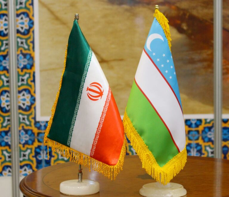 Обсуждены перспективы развития сотрудничества с Ираном в транспортной сфере.